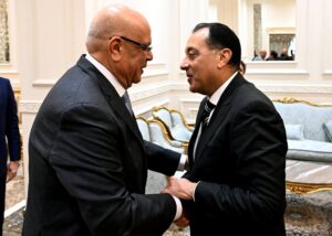 رئيس الوزراء يهنئ المستشار هشام بدوي رئيس مجلس النواب بتولي مهام منصبه