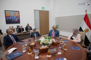 رئيس “معلومات الوزراء” يبحث مع مدير مؤسسة الأرشيف