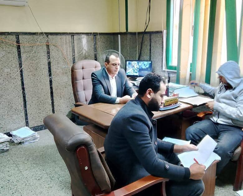 رئيس مدينة دمنهور يتابع انتظام أعمال لجان التصالح ومنظومة المتغيرات المكانية بالمركز التكنولوجي