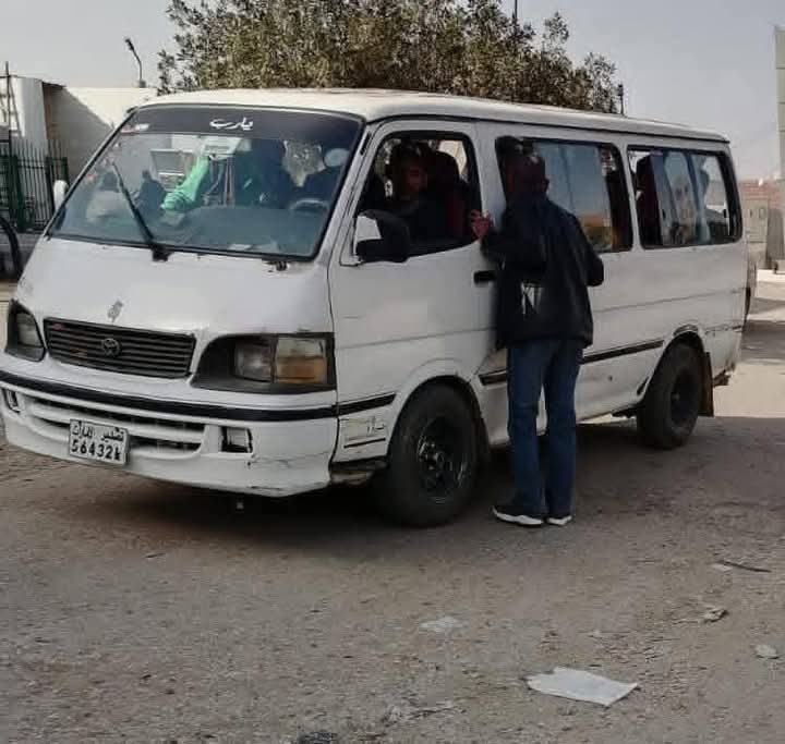 تكثف حملات السرفيس بعناصر متخفية لضبط مخالفات تقسيم المسافات وعدم الالتزام بالأجرة المحددة بالجيزة