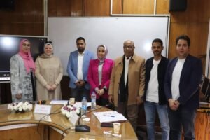 التقييم النهائي للمشروعات التطبيقية المقدمة من طلاب كلية اعلام جامعة القاهرة