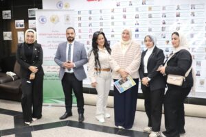 التقييم النهائي للمشروعات التطبيقية المقدمة من طلاب كلية اعلام جامعة القاهرة