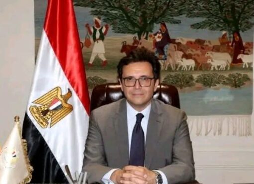 وزير الثقافة يعلن انطلاق مبادرة مكتبة لكل بيت بالتزامن مع افتتاح معرض القاهرة الدولي للكتاب