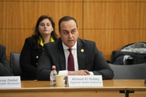 السبكى يشارك في مائدة مستديرة رفيعة المستوى