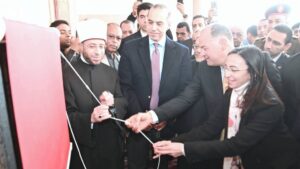 وزيرا الأوقاف والمجالس النيابية ومحافظ البحيرة يقومون بإفتتاح مسجد أم صابر بمركز بدر