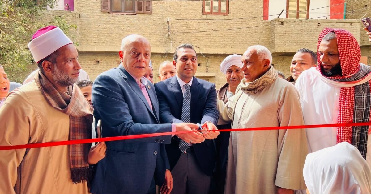 محافظ قنا افتتاح 4 مساجد بعد إحلالها وتطويرها بقرى مراكز المحافظة