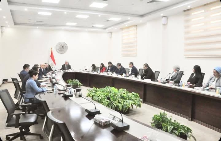 وزير التعليم العالي والسفير الفرنسي يتابعان مستجدات مشروع الحرم الجامعي الجديد للجامعة الفرنسية في مصر