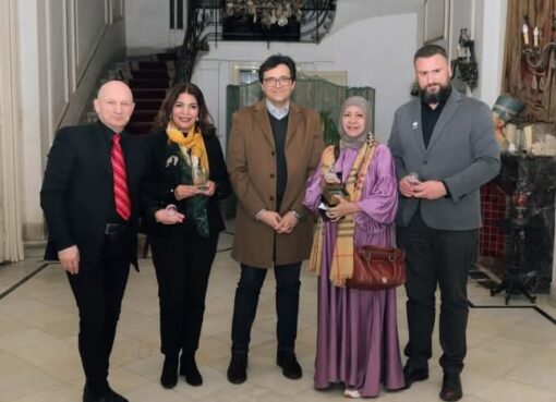 وزير الثقافة يلتقي وفد جائزة بريكس الأدبية الدولية ويؤكد الدور البارز للجائزة 