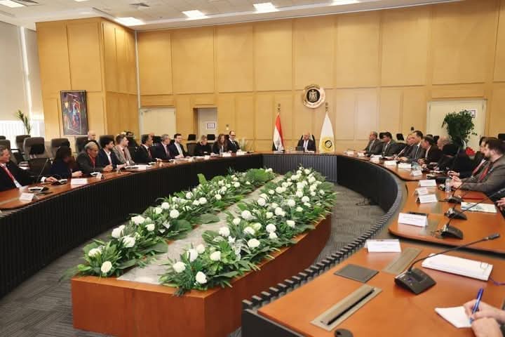 ▪︎وزير التعليم العالي يترأس اجتماع مجلس إدارة هيئة تمويل العلوم والتكنولوجيا والابتكار