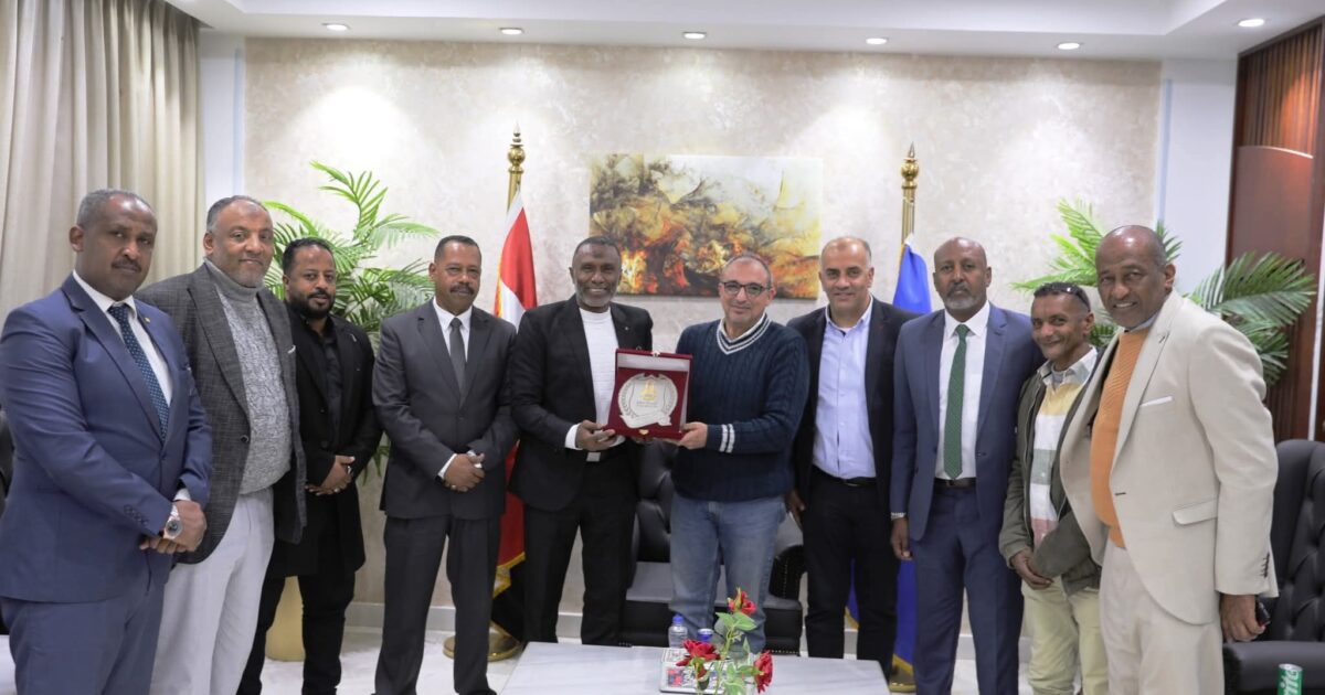 الجمعيات والأندية النوبية يهنؤن محافظ أسوان ويؤكدون دعمهم لجهود التنمية بالمحافظة