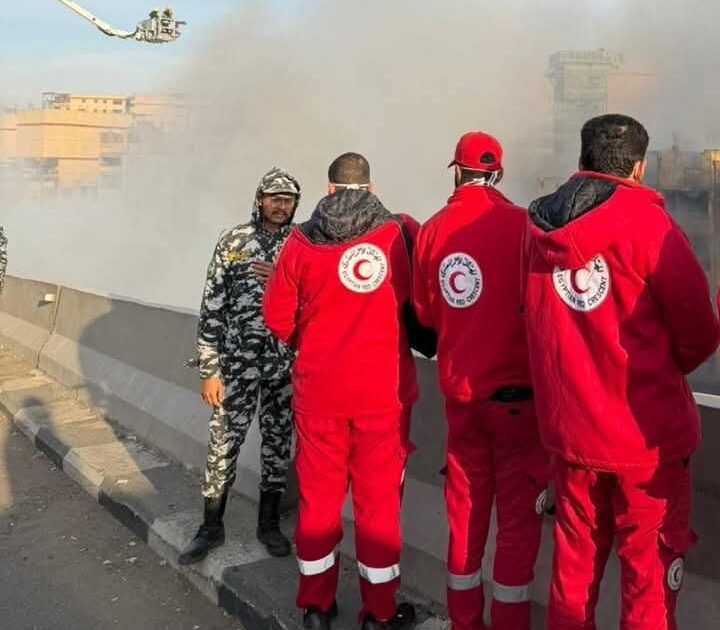 الهلال الأحمر المصري يساند جهود الحماية المدنية والإسعاف في حريق بمنطقة الزرايب