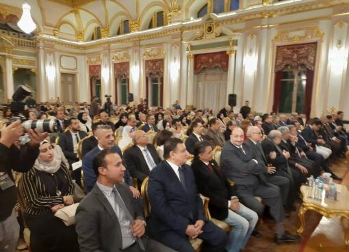 موسى مصطفى موسى يكرم أطباء الوطن