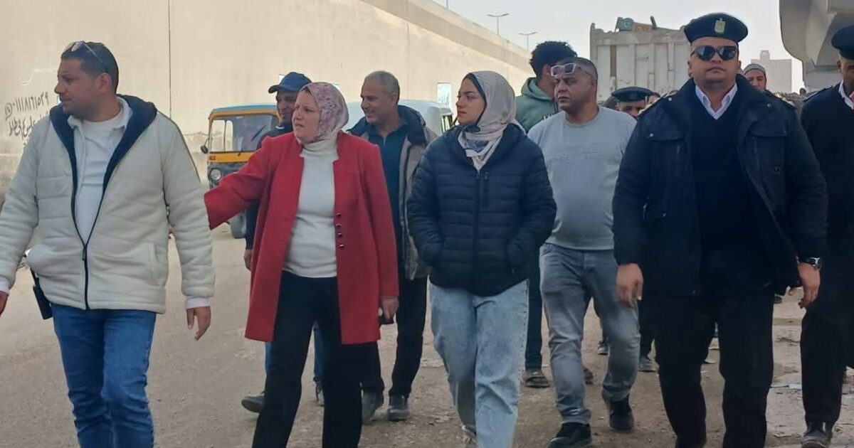 حملة إشغالات مكبرة بسوق الخردة بمنطقتي منطي وأم بيومي بحي غرب شبرا الخيمة