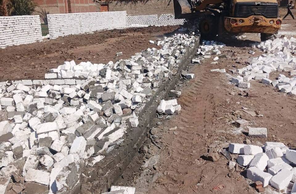 محافظ سوهاج إزالة 361 حالة تعدي على أملاك الدولة والأراضي الزراعية والمتغيرات المكانية