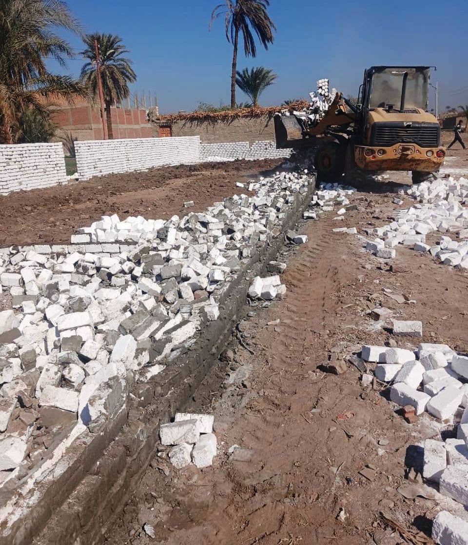 محافظ سوهاج إزالة 361 حالة تعدي على أملاك الدولة والأراضي الزراعية والمتغيرات المكانية