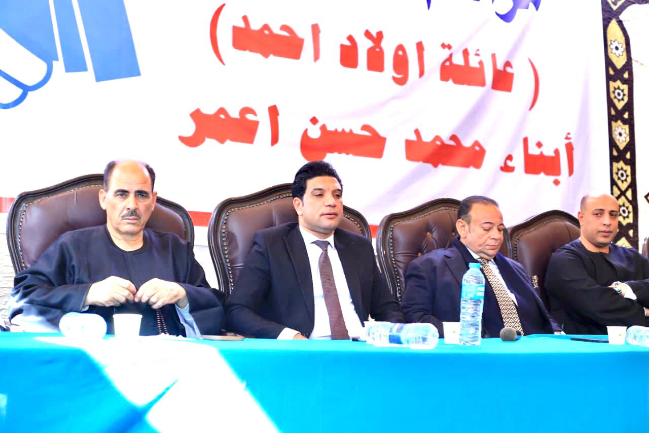 نائب محافظ سوهاج يشهد إنهاء خصومة ثأرية بقرية الصوامعة شرق أخميم