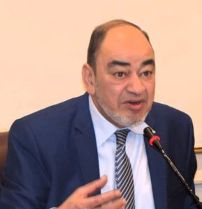 رئيس شُعبة المستلزمات الطبية يُشيد بجهود الدولة