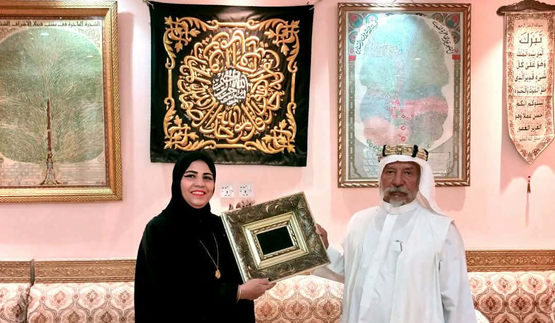 متحف الحسينية السعودي يمنح وسام التميز للاعلامية وفاء عبدالغفار