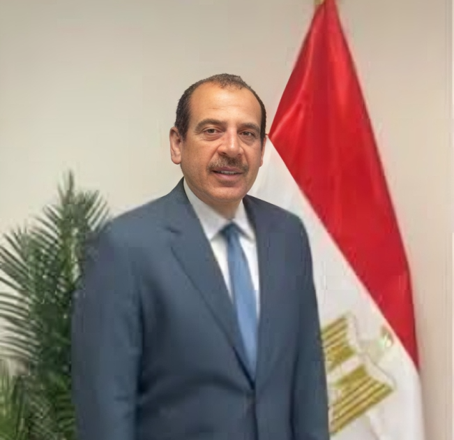 الدكتور عمرو قنديل أول مصري يحصل على جائزة نيلسون مانديلا العالمية لتعزيز الصحة 2026»