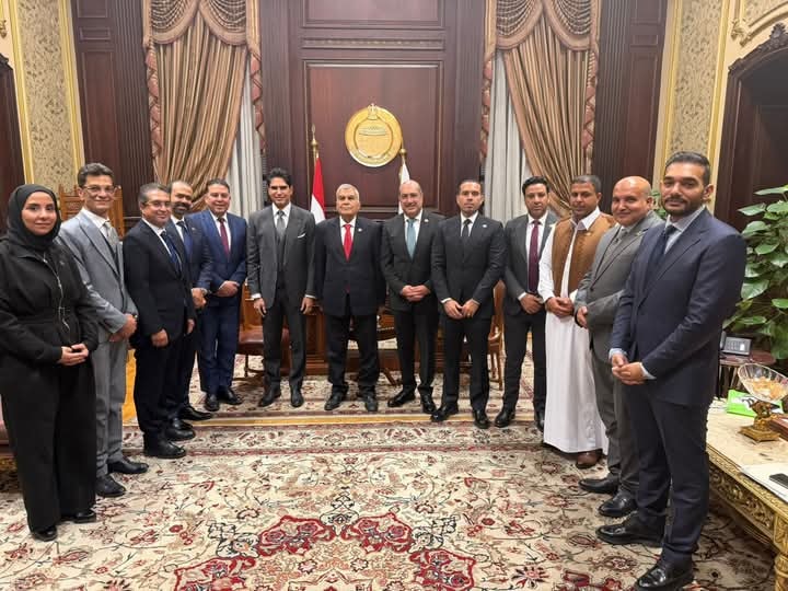 أعضاء الهيئة البرلمانية