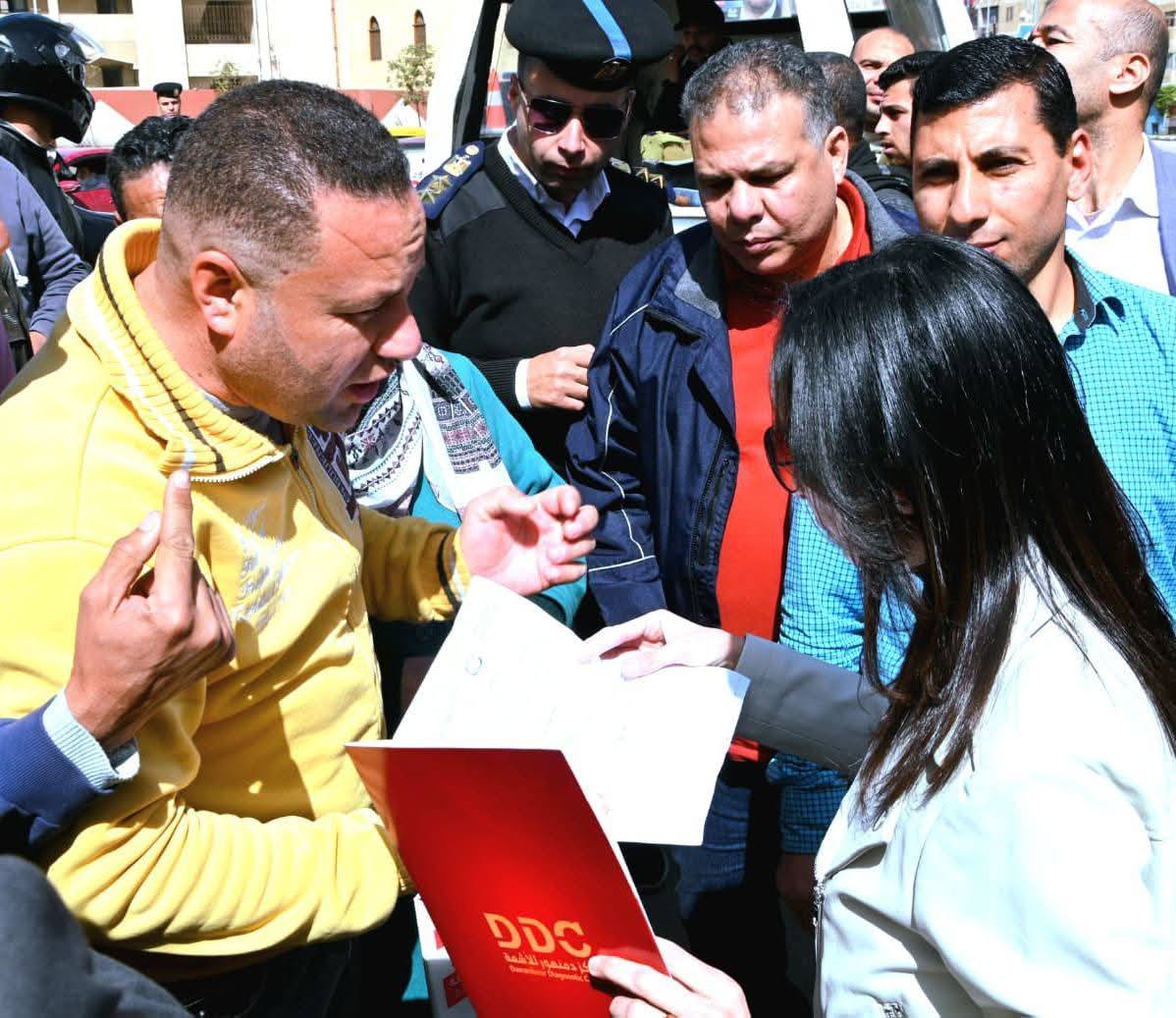 محافظ البحيرة تتابع