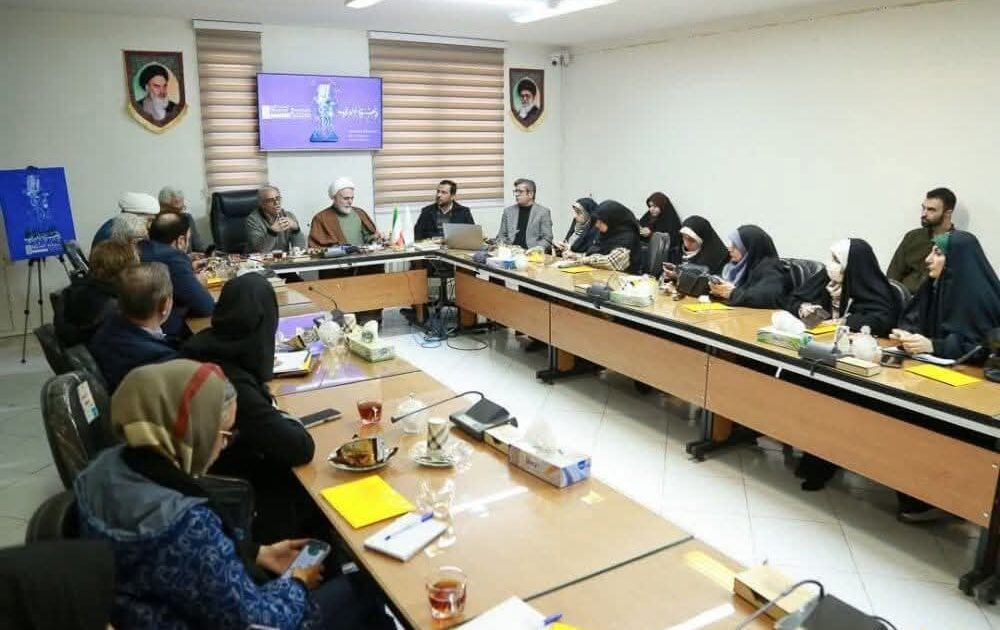 انطلق مهرجان معروف في قزوين؛ حيث تم تقديم 2270 عملاً في القسمين الوطني والدولي.