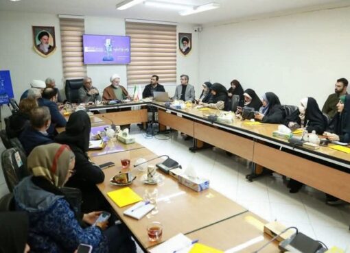 انطلق مهرجان معروف في قزوين؛ حيث تم تقديم 2270 عملاً في القسمين الوطني والدولي.