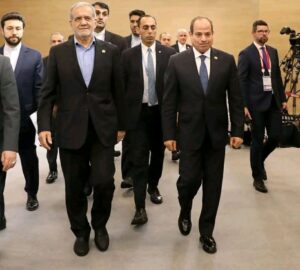 مصر.. بوصلة التوازن في صراع القوى العظمى