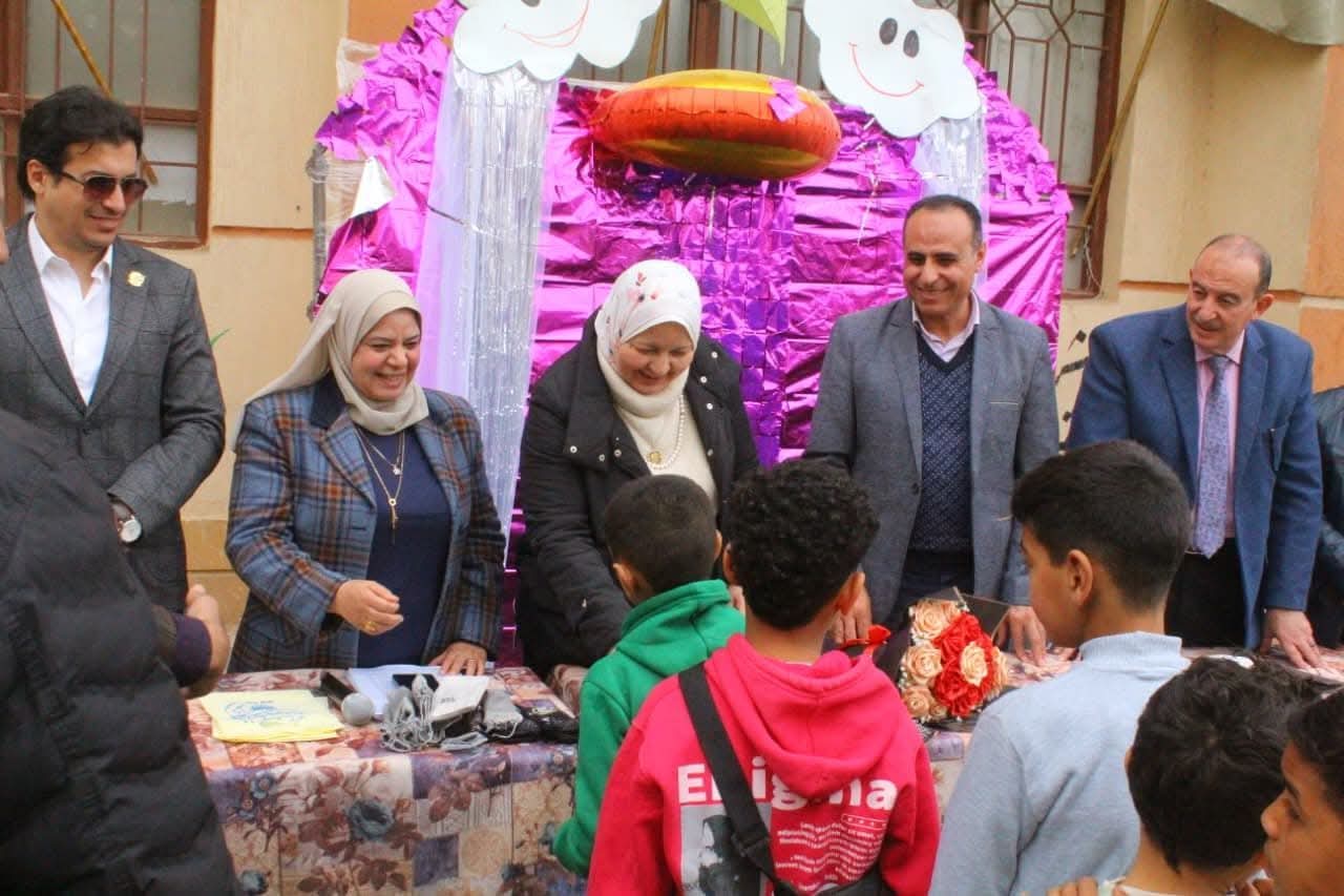 تسليم أكثر من 5000 نظارة طبية لتلاميذ المرحلة الابتدائية ببني سويف 