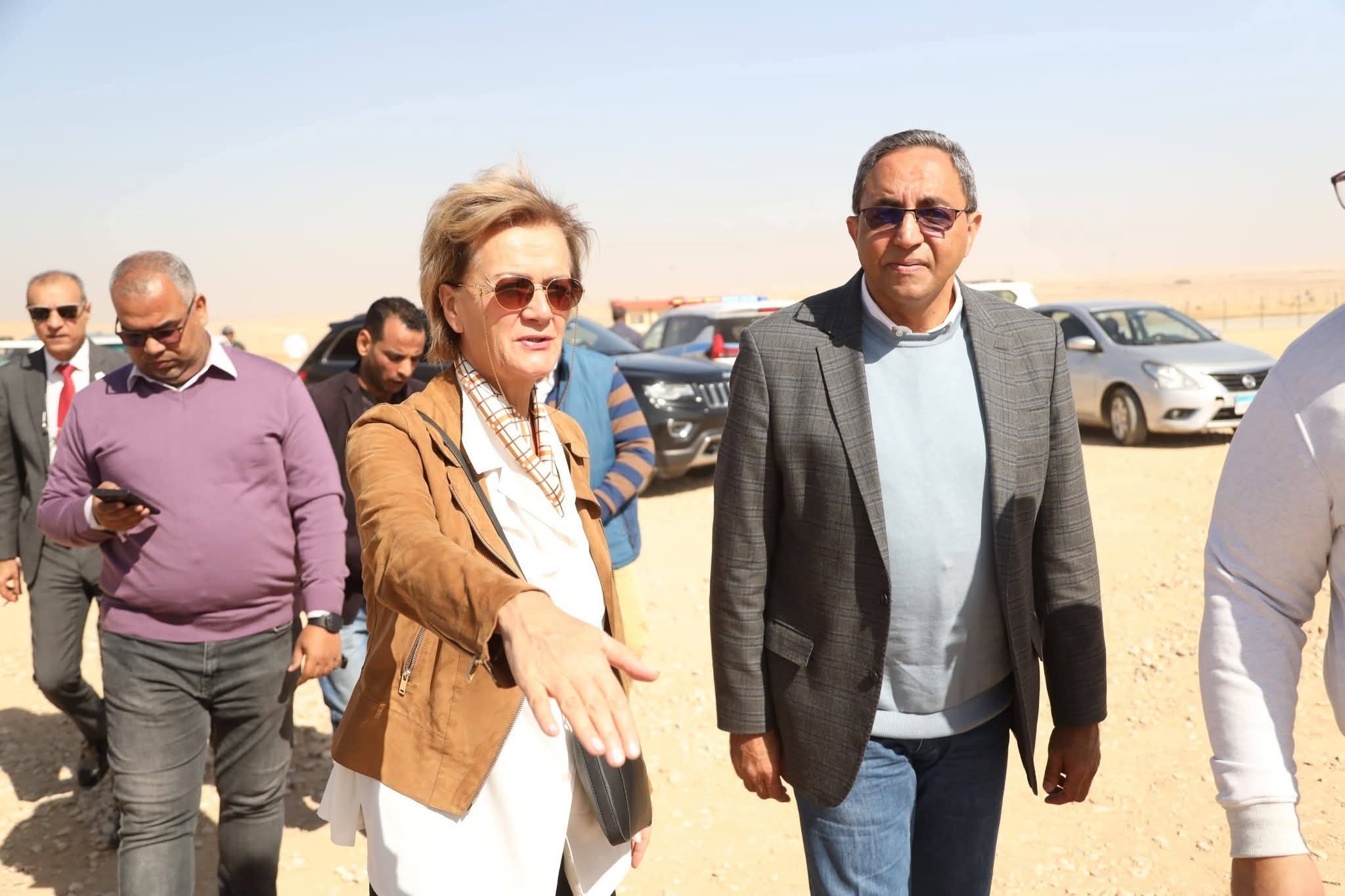 محافظ قنا يستقبل سفيرة الاتحاد الأوروبي لتفقد مشروعات إدارة المخلفات الصلبة بـ قوص