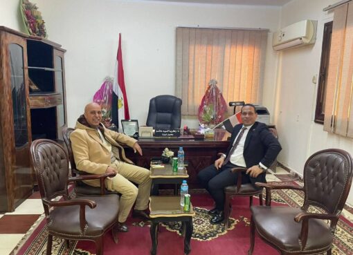 سيد عبد الجليل يبحث مع بيطري الإسماعيلية سرعة تشغيل مجازر فايد لخدمة الدائرة الثالثة