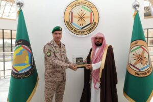 إمام وخطيب المسجد الحرام يزور القيادة العسكرية الموحدة لدول مجلس التعاون