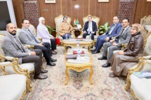 محافظ المنوفية يستقبل وفد وزارة الاتصالات على هامش المؤتمر العلمي الأول لكلية التجارة بجامعة المنوفية