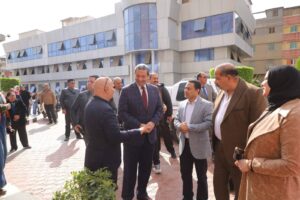 دمياط:الشهابي يتفقد حملة التبرع بالدم بشركة مياه الشرب والصرف الصحى