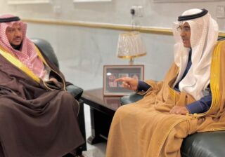 محافظ رنية يلتقي بمدير تعليم الطائف