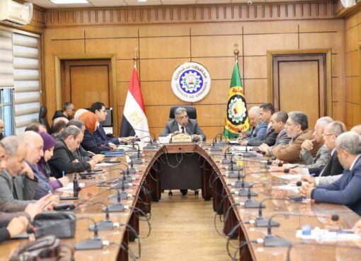 محافظ الدقهلية يترأس اجتماعًا موسعًا لمناقشة المخططات الاستراتيجية لمدن المنصورة وميت غمر والجمالية.