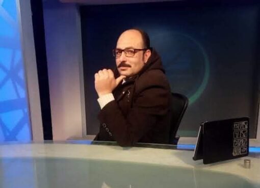 حين تصحو الكلمات من نومها الطويل وتعلن ثورتها على الصمت