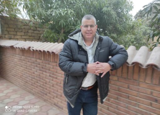 طريق العلم ليس مفروشا بالورود