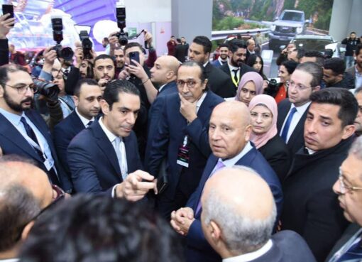وزير الصناعة والنقل يزور معرض مصر الدولي للسيارات «أوتومورو 2026»