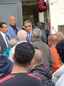 محافظ الدقهلية في جولة تفقدية بمخبز المحافظة للخبز المدعم بالمنصورة.