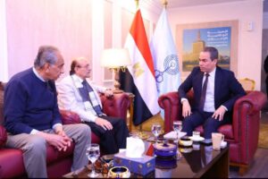 مانشيت الصحافة المصرية: عودة "بابا ونيس" إلى عرين ماسبيرو