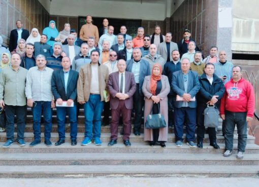 وكيل "زراعة البحيرة" يجتمع بمديرى الجمعيات ويحذر من تحميل الأسمدة المدعمة أية أعباء إضافية