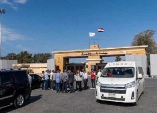 الدفعة الخامسة تعبر رفح نحو غزة بأمان