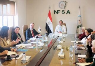 رئيس الهيئة القومية لسلامة الغذاء يستقبل وفدًا دنماركيًا لبحث التعاون فى مجال الرقابة التنظيمية