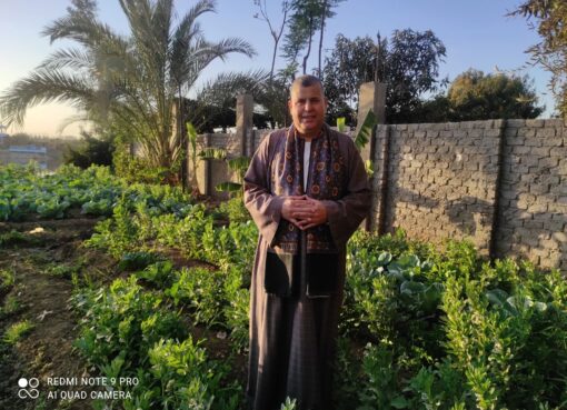 التنافس المقيت على نيل مطامع الدنيا