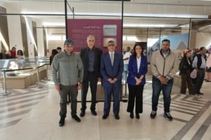 النجار"يفتتح معرض الحرف اليدوية والتراثية بالأهرامات لدعم الحرفيين بمشاركة 25 عارضًا