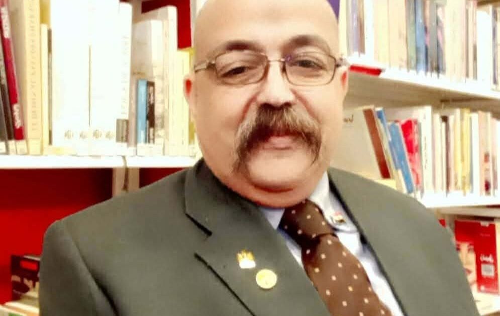 الفقر الاقتصادي بسبب الفقر العقلي