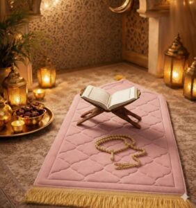 رمضان بين العادة والعبادة: "انسلاخ عن الروحانيات وإغراق في الماديات"