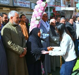 محافظ البحيرة تواصل إفتتاح معارض "أهلاً رمضان" وتدشن معرض أبو المطامير بمشاركة ١٥ شركة عارضة