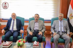 شراكة تنموية رائدة تجمع محافظ سوهاج ورئيس الجامعة لدعم الإقليم